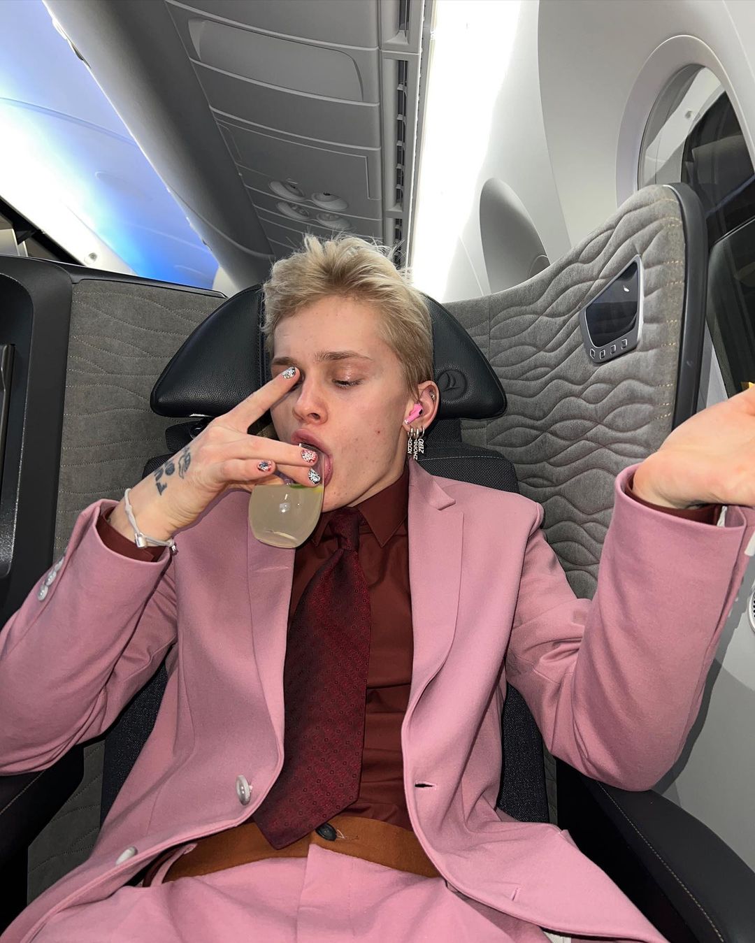 &quot;Я - враг. Нас развернули&quot;: скандального российского тиктокера Даню Милохина не пустили в Украину